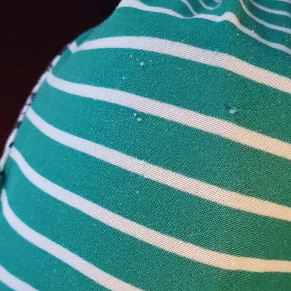 Spring/Summer Eye Candy Essentials Floral Green Women's Top with Necklace - Picture 4 of 12